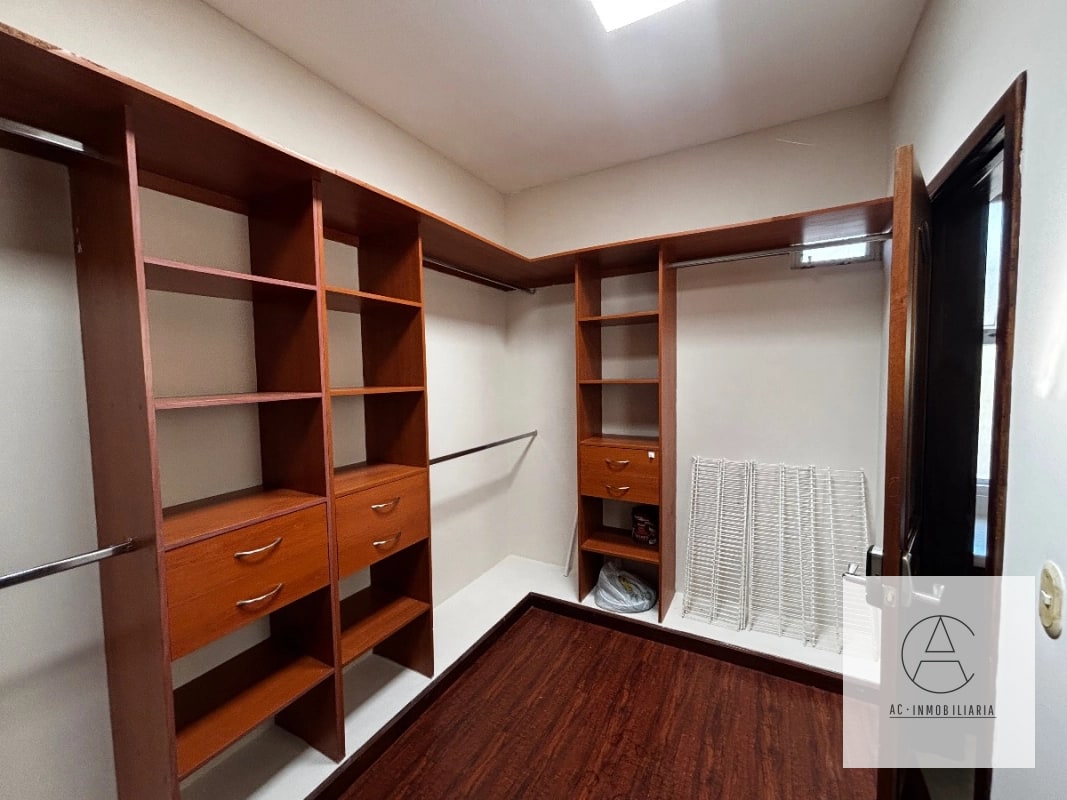 Linda casa en venta en Portal del Bosque 1 — Casa en Venta en Portal del Bosque, Carretera a El Salvador, Guatemala, Ciudad — foto 7 de 16