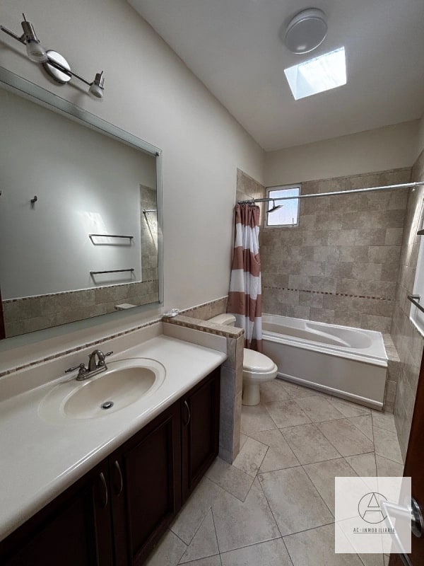 Linda casa en venta en Portal del Bosque 1 — Casa en Venta en Portal del Bosque, Carretera a El Salvador, Guatemala, Ciudad — foto 6 de 16