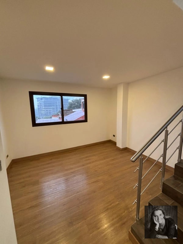 Exclusivo Proyecto de casas modernas en venta en zona 15 - 12