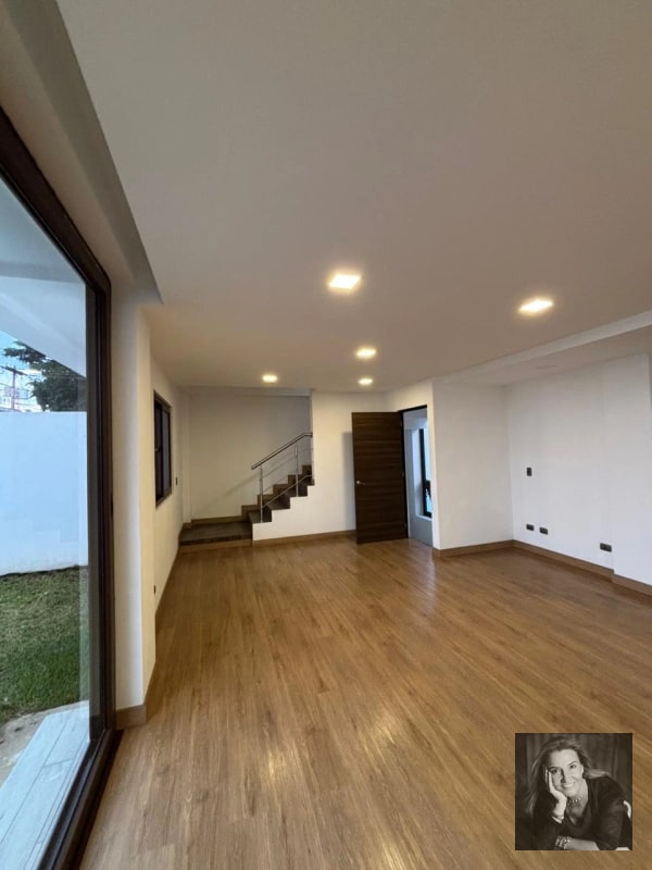 Exclusivo Proyecto de casas modernas en venta en zona 15 - 2