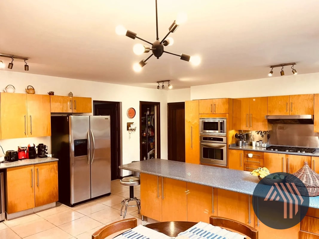 VENTA DE HERMOSA CASA - LAS LOMAS, KM 16.5 CES - 3