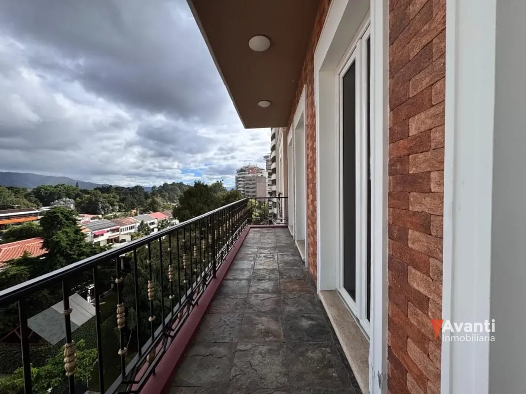 ALQUILER APARTAMENTO ZONA 14, DOS NIVELES — Apartamento en Alquiler en Zona 14, Guatemala, Ciudad — foto 1 de 17