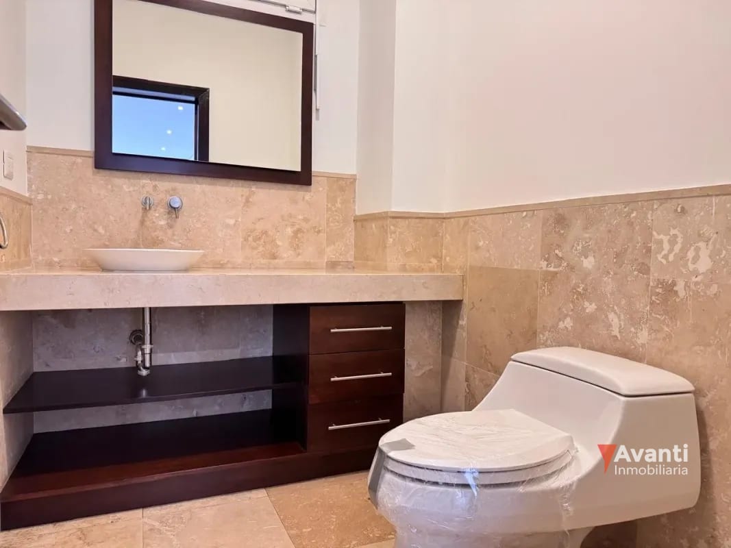 ALQUILER APARTAMENTO ZONA 14, DOS NIVELES — Apartamento en Alquiler en Zona 14, Guatemala, Ciudad — foto 15 de 17
