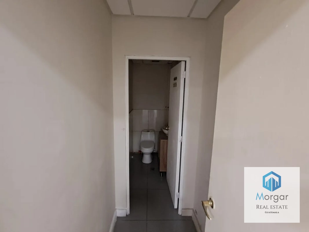 Local en renta en zona 10 60mt2 - 2