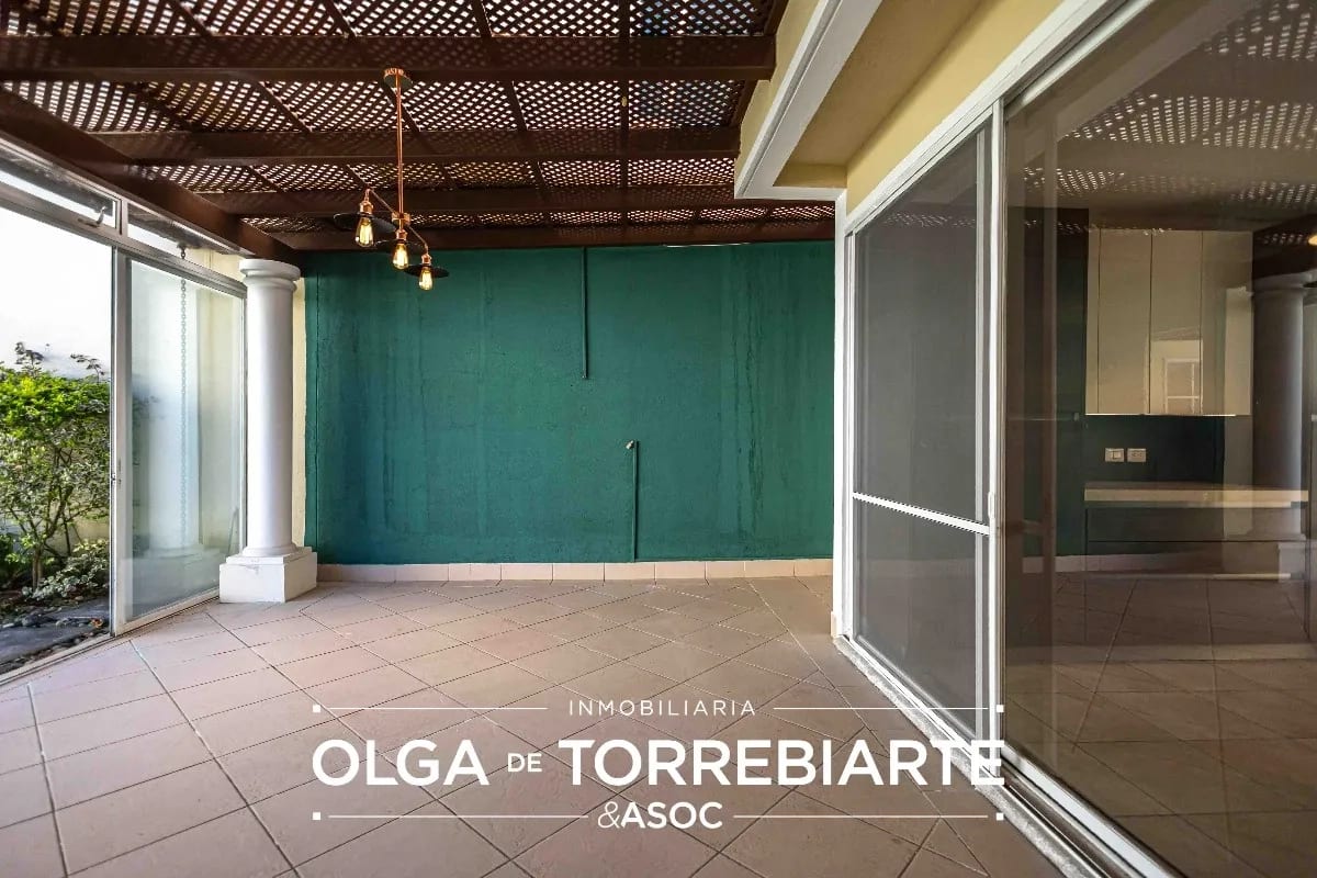 Casa en Condominio Portal del Bosque I — Casa en Venta en Portal del Bosque, Carretera a El Salvador, Guatemala, Ciudad — foto 3 de 17