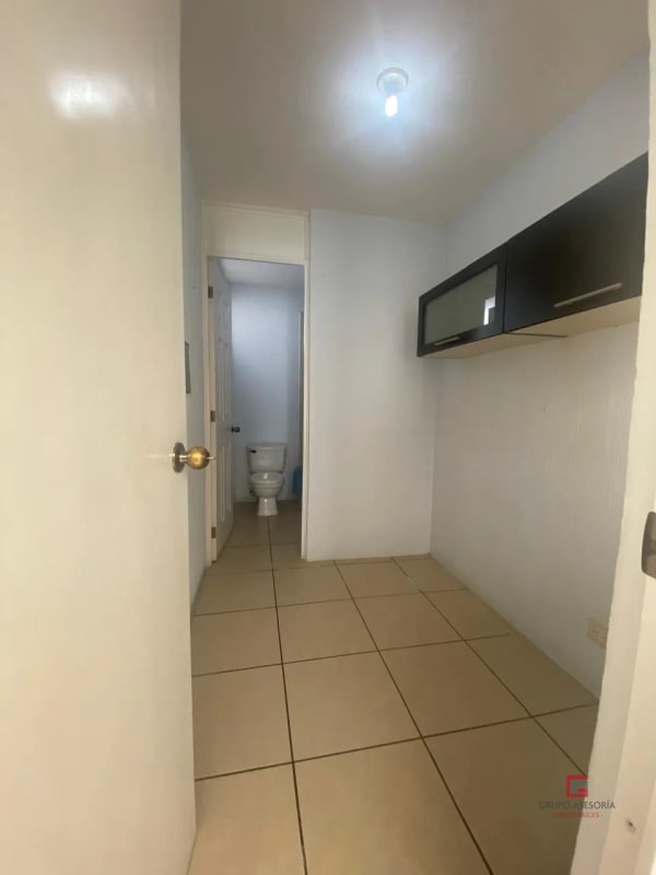 Hermosa casa en venta en Jardines de San Cristóbal zona 8 de Mixco - 8
