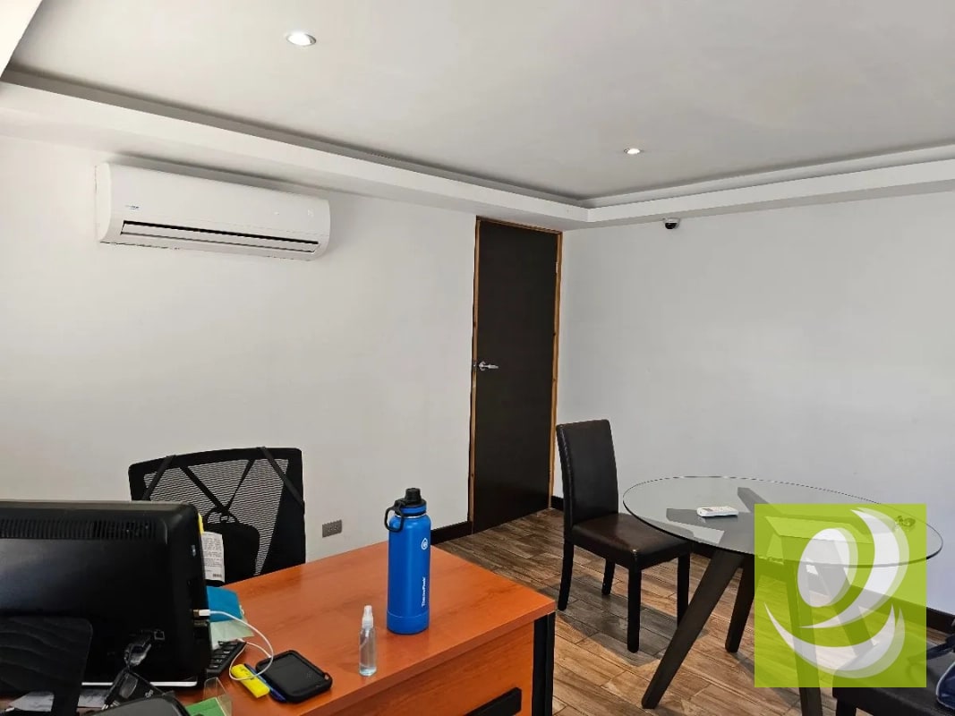 Rento Terreno Comercial en zona 5 - 2