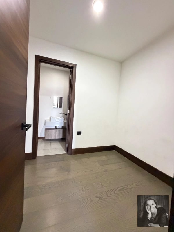 Apartamento de 2 Niveles con Vista Espectacular – Zen Cayalá, Zona 16 - 10
