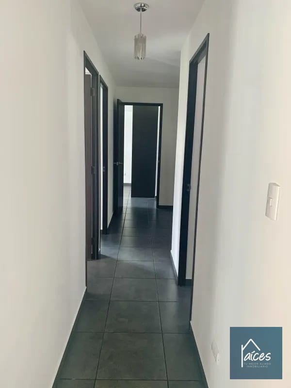 Apartamento en renta, MARISCAL UNO UNO Zona 11 (D) — Apartamento en Alquiler en Mariscal Uno Uno, Zona 11, Guatemala, Ciudad — foto 9 de 13