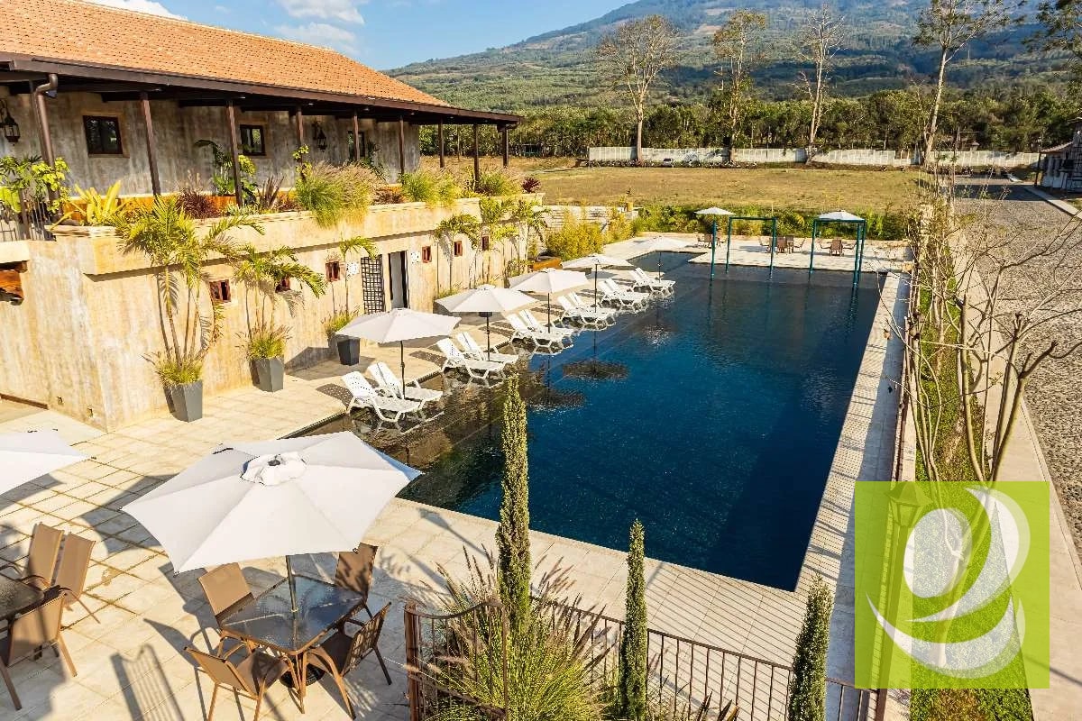 Casa en venta en construcción Antigua Gua RN14 - 16