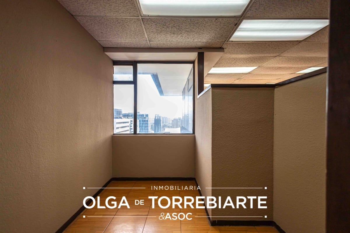Oficina en Reforma Montufar, Zona 10 — Oficina en Alquiler en Zona 9, Guatemala, Ciudad — foto 11 de 17