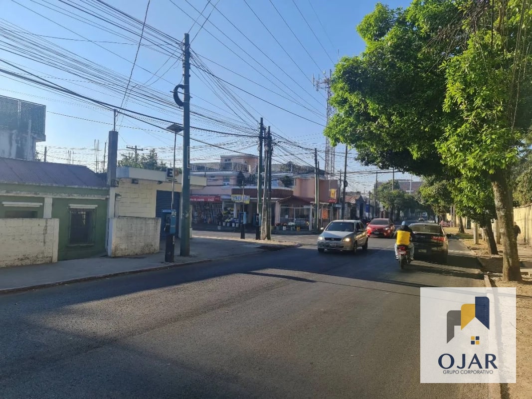 TERRENO EN VENTA ZONA 14 / A 3 MIN. DE LA 20 CALLE ZONA 10 - 2