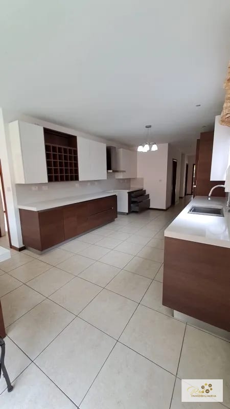 🏡 RENTA CASA EN CONDOMINIO PUERTA GRANDE, Km.14.1 CAES. — Casa en Alquiler en Carretera a El Salvador, Guatemala, Ciudad — foto 15 de 15