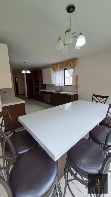 🏡 Renta Casa en Condominio Puerta Grande, Km.14.1 CAES. — Casa en Alquiler en Carretera a El Salvador, Guatemala, Ciudad — foto 13 de 15