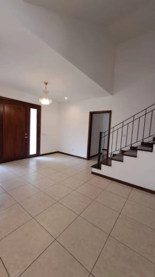 🏡 Renta Casa en Condominio Puerta Grande, Km.14.1 CAES. — Casa en Alquiler en Carretera a El Salvador, Guatemala, Ciudad — miniatura 9 de 15