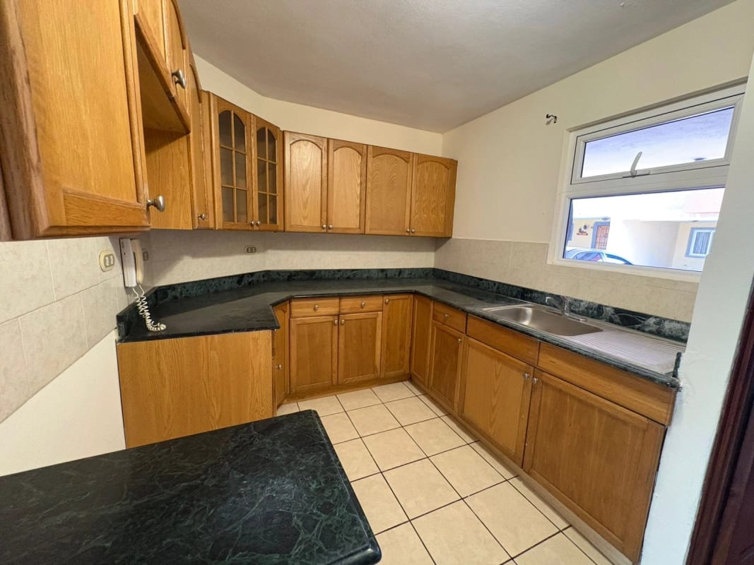 Casa en venta km 18.5 carretera a El Salvador — Casa en Venta en Carretera a El Salvador, Guatemala, Ciudad — foto 9 de 16