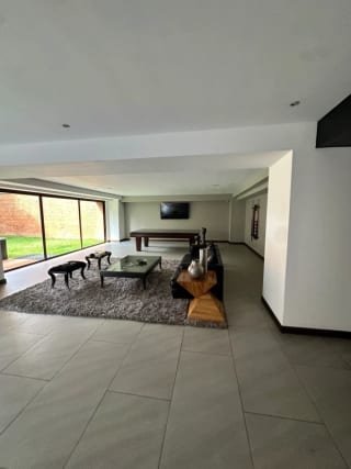 Apartamento en venta, 6 habitaciones, Gaudí zona 14 — Apartamento en Venta en Gaudí, Zona 14, Guatemala, Ciudad — miniatura 3 de 8