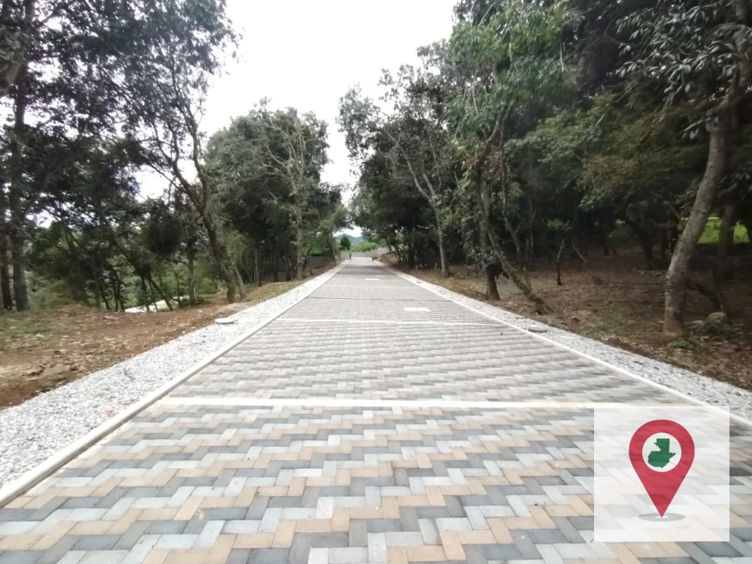 Terrenos en Venta en Santiago Sacatepequez - 1