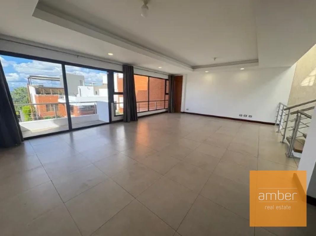 Casa en Cañadas de San Isidro, zona 16 - 11
