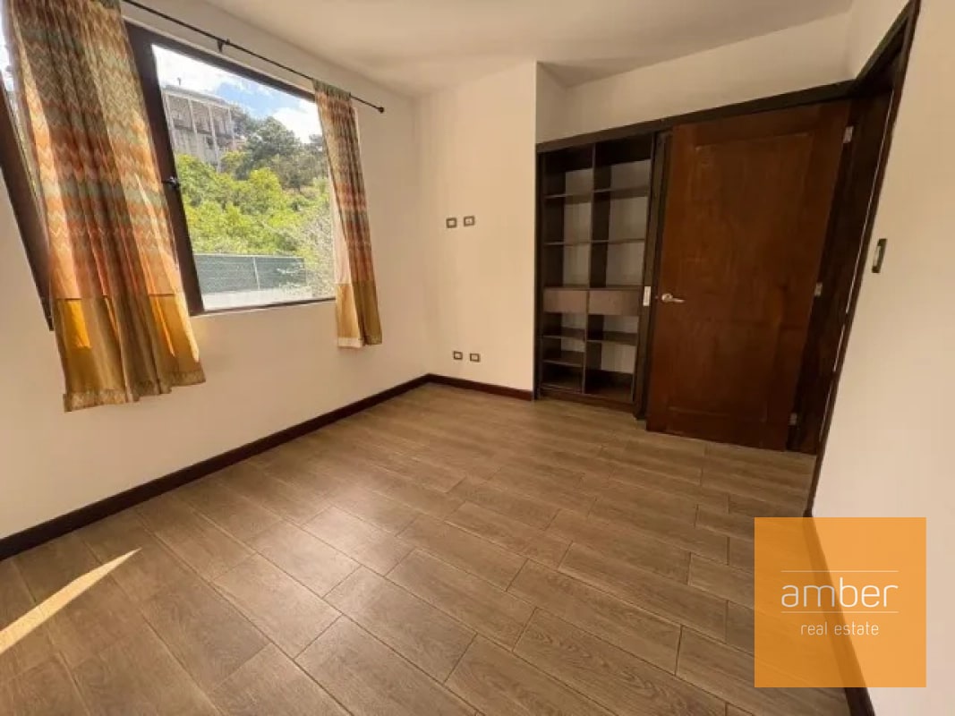 Casa en Cañadas de San Isidro, zona 16 - 7