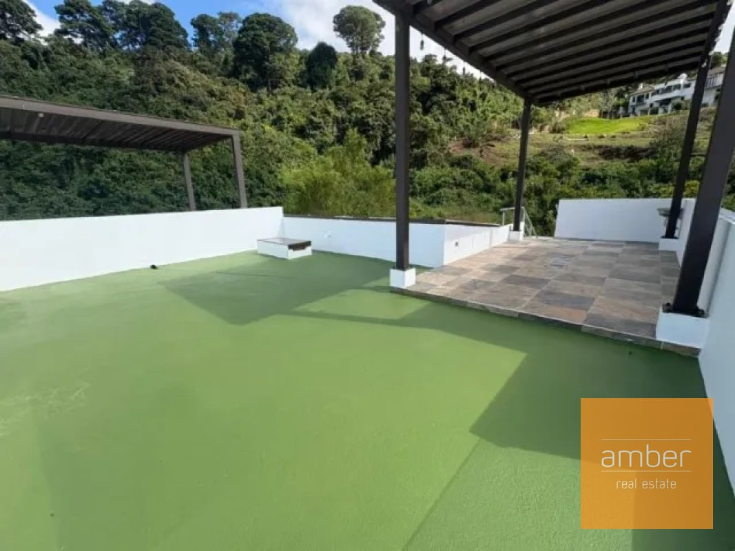 Casa en Cañadas de San Isidro, zona 16 - 2