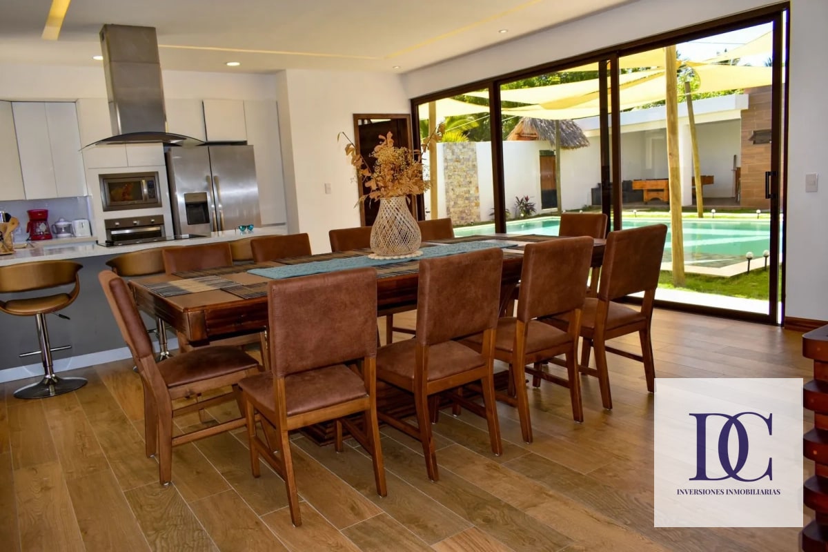 CASA EN VENTA VILLA EN MONTERRICO- TAXISCO SANTA ROSA - 1