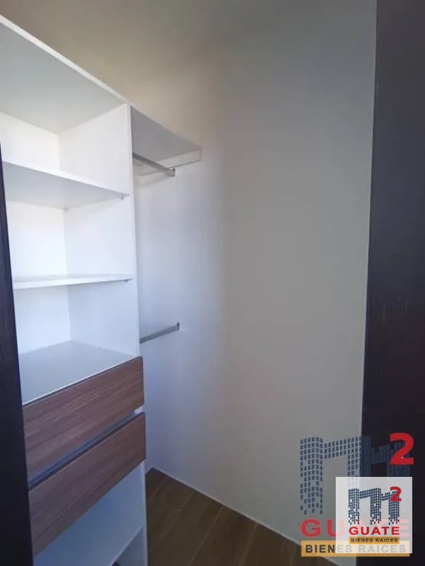 Apartamento en Venta, Zona 11 - 10