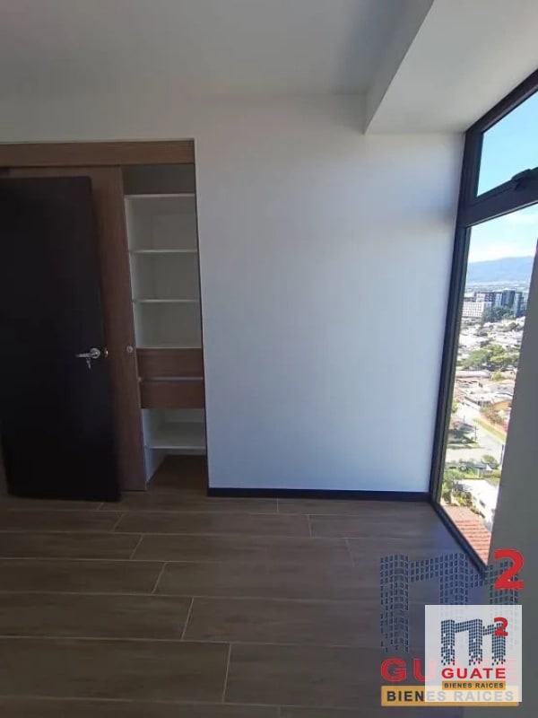 Apartamento en Venta, Zona 11 - 2
