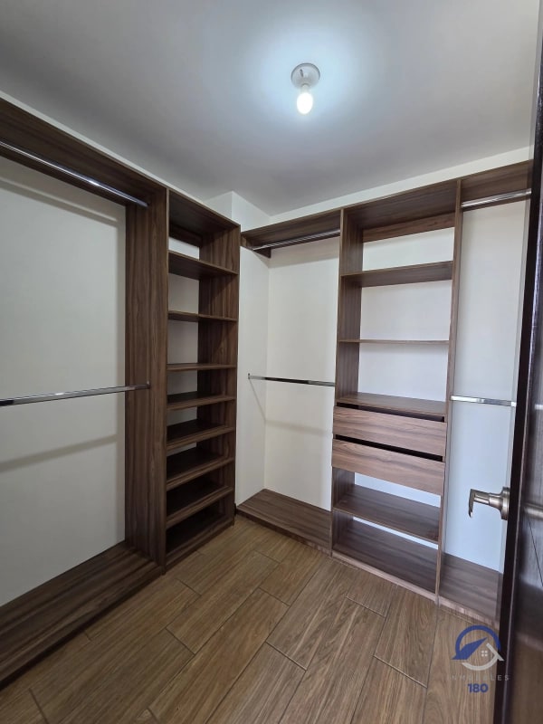 Apartamento en venta en Torre Praga, zona 15, Ciudad de Guatemala - 3