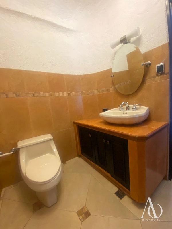 Apartamento en Alquiler Edificio El Boulevard, zona 15 VH2 N3 / EN DIRECTO b - 8