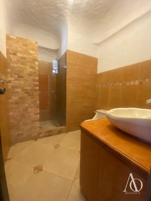 Apartamento en Alquiler Edificio El Boulevard, zona 15 VH2 N3 / EN DIRECTO b - 3