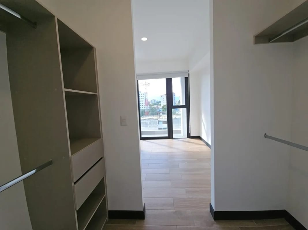 Se renta apartamento de 2 hab Senseti 10, Zona 10, Q6500 — Apartamento en Alquiler en Zona 10, Guatemala, Ciudad — foto 8 de 12