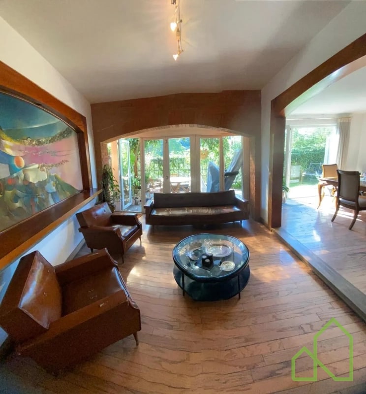 En Venta Linda Casa en Jardines de Vista Hermosa, VHII, zona 15 - 8