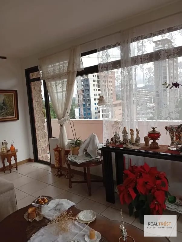APARTAMENTO EN RENTA ZONA 10 — Apartamento en Alquiler en Zona 10, Guatemala, Ciudad — foto 11 de 16