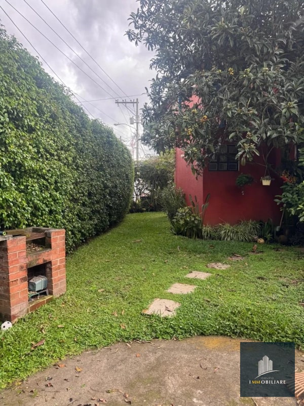 Casa en venta Montesano zona 16 - 1
