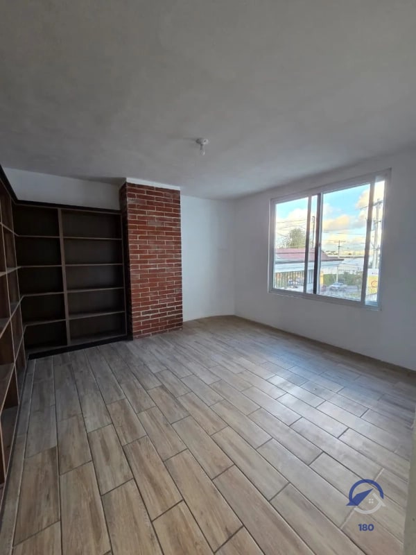 Amplia casa en venta en San Cristobal 2, zona 8, Mixco - 10
