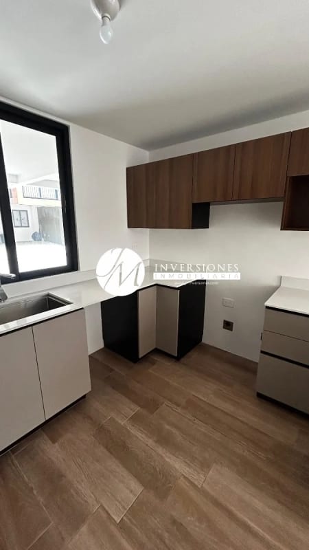 Casa en renta en zona 16 en condominio - Miniatura 10