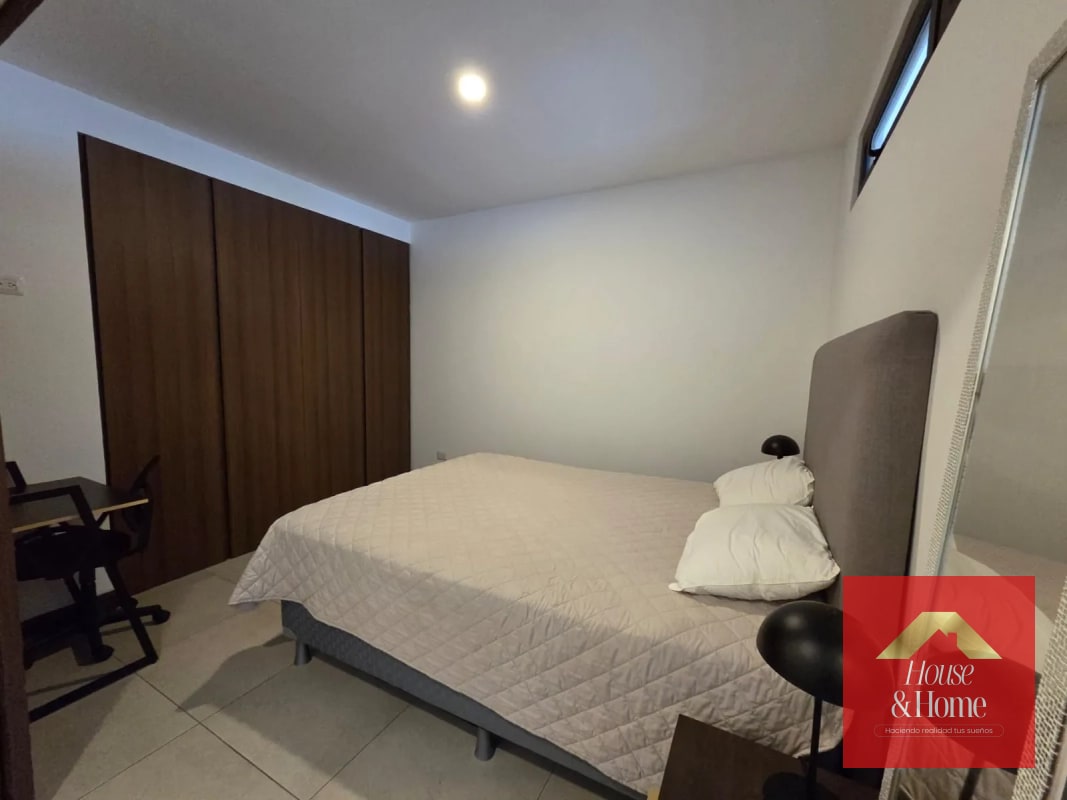 Apartamento en venta zona 10- 1 hab - 11