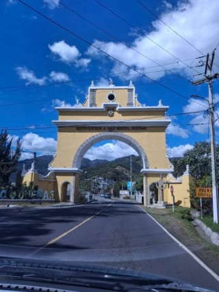 CASAS - en Venta  Las Mariposa san Miguel Dueñas, Sacatepequez — Casa en Venta en San Miguel Dueñas, Sacatepéquez — miniatura 1 de 11