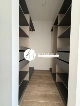 Casa en Venta zona 16 de 3 dormitorios — Casa en Venta en Zona 16, Guatemala, Ciudad — miniatura 7 de 13