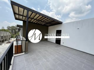 Casa en Venta zona 16 de 3 dormitorios — Casa en Venta en Zona 16, Guatemala, Ciudad — miniatura 4 de 13