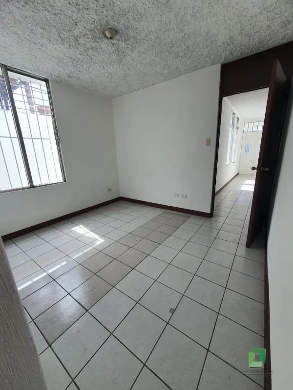 Casa Venta San Cristóbal — Casa en Venta en Zona 8 Mixco, Guatemala, Ciudad — foto 13 de 16