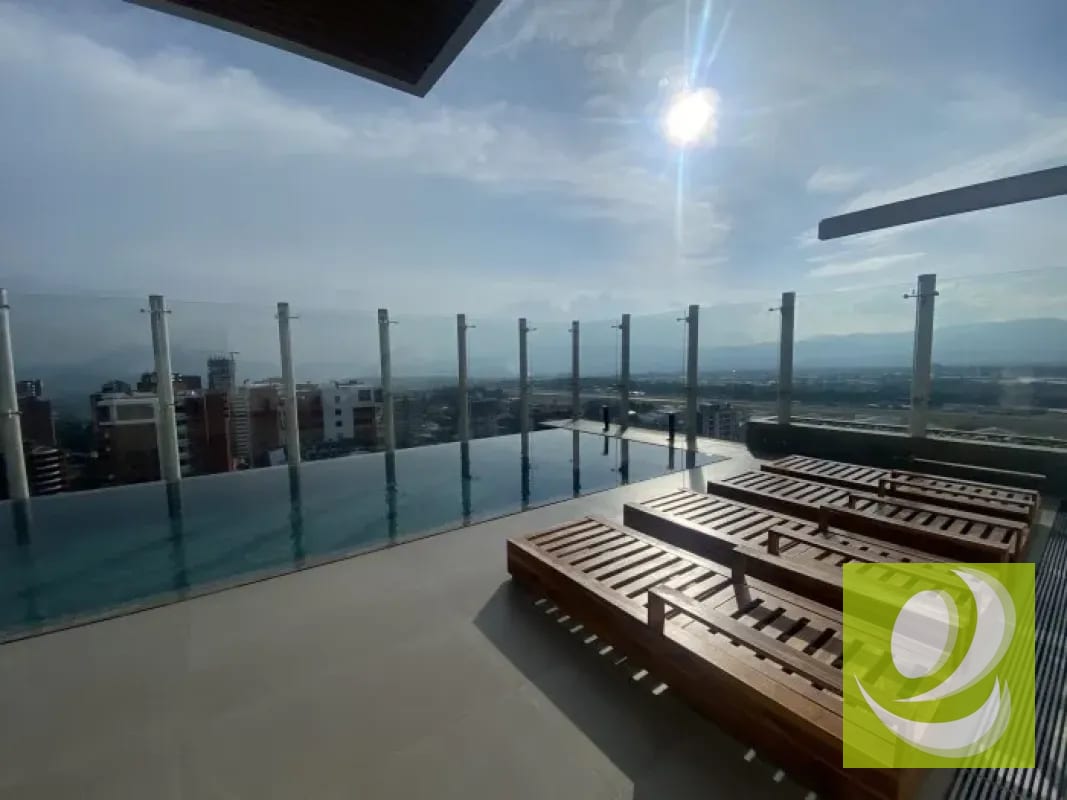 Espectacular Apartamento en Venta y Renta ECHO zona 14 — Apartamento en Alquiler en Zona 10, Guatemala, Ciudad — foto 2 de 15
