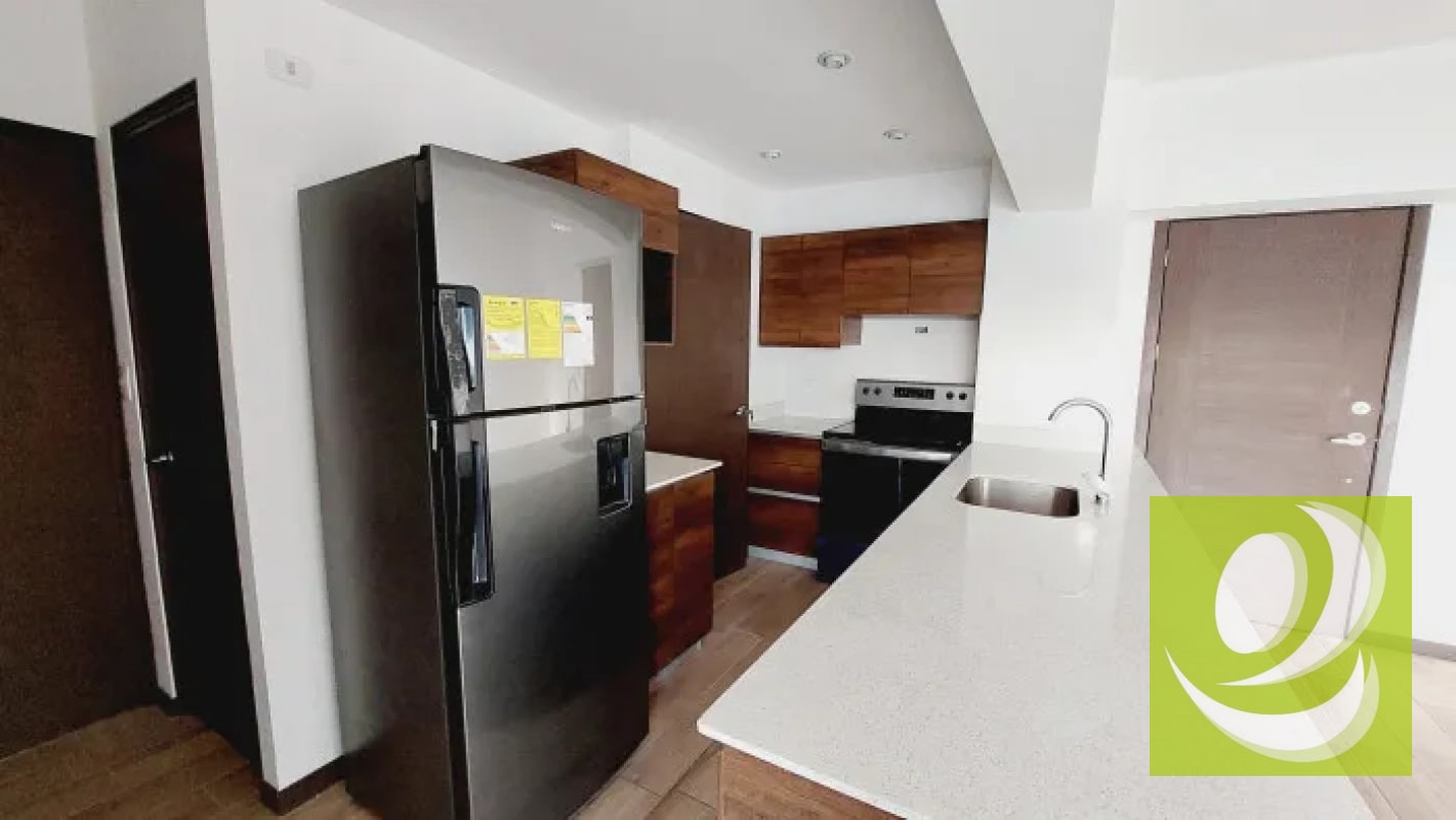 VENDO APARTAMENTO IDEAL PARA INVERSIONISTA ZONA 13 - 4