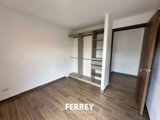 parque 14, amplio con cuarto de servicio — Apartamento en Alquiler en Parque 14, Zona 14, Guatemala, Ciudad — miniatura 15 de 15