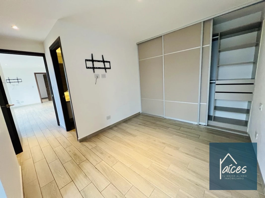 Apartamento en Renta PARQUE 10 Zona 10 (D) - 4