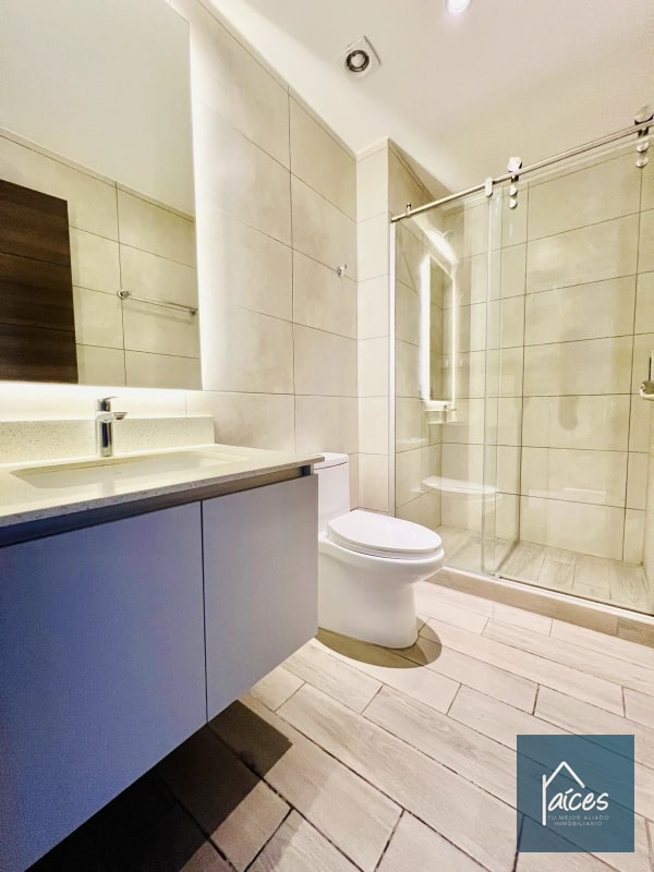 Apartamento en Renta PARQUE 10 Zona 10 (D) - 1