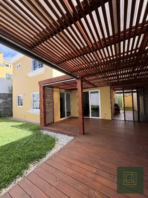 Amplia casa en renta en Condominio Entreverdes - 10