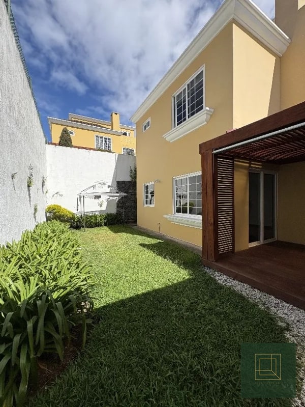 Amplia casa en renta en Condominio Entreverdes - 8