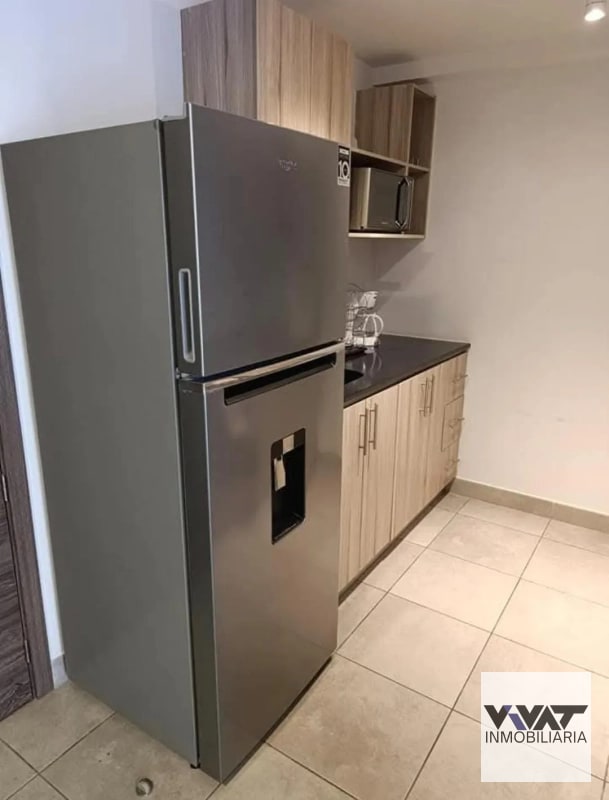 APARTAMENTO EN RENTA EN EDIFICIO MODRA ZONA 4 - 5